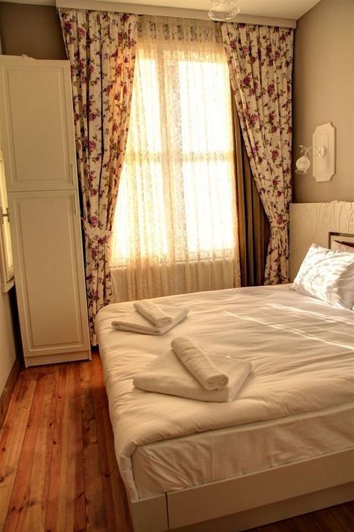 Omer Hayyam Suites Stambuł Pokój zdjęcie